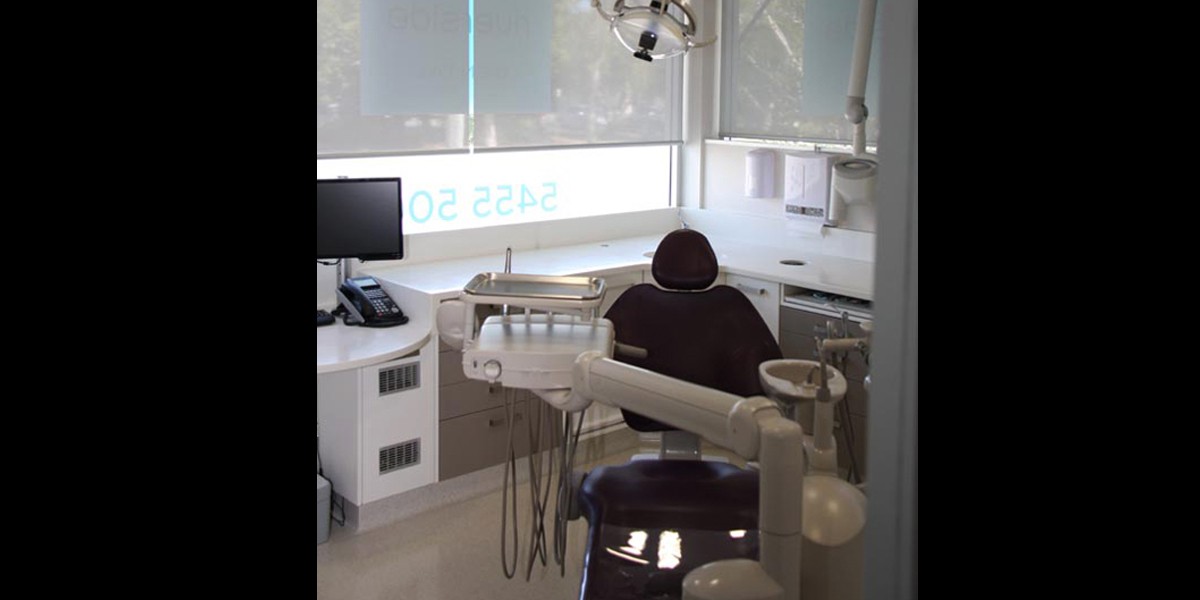 Dental Clinic1