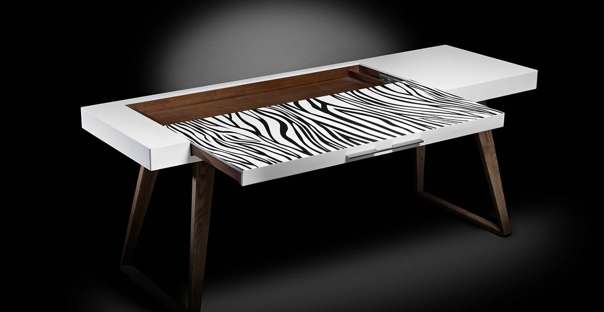 Zebra Table